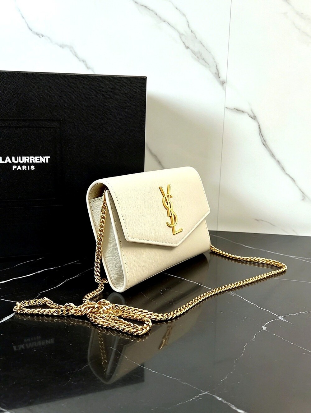 Saint Laurent Envelope Chain Wallet - Picture 2 of 6